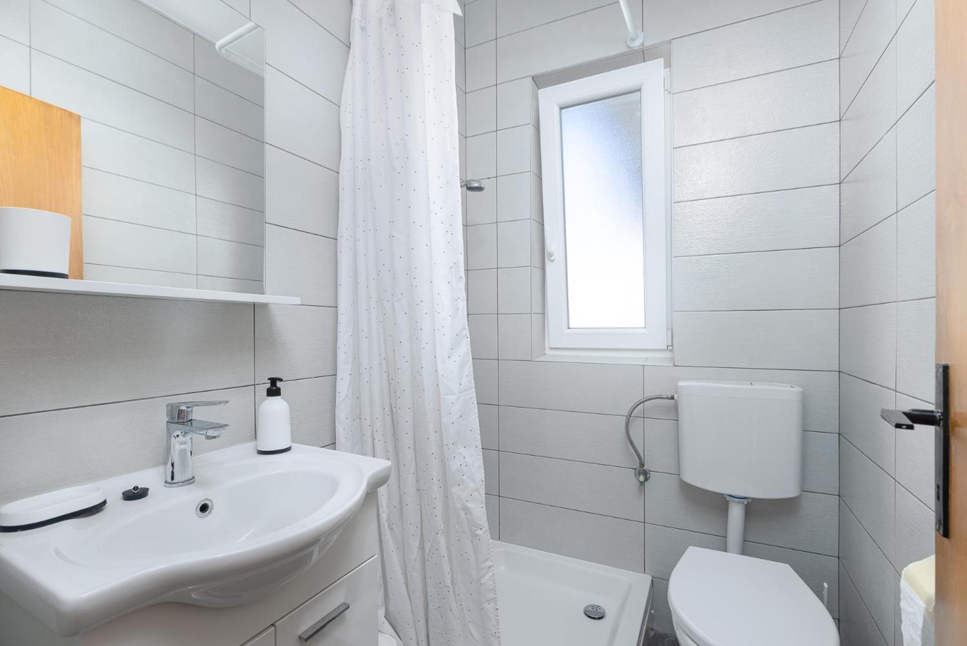 Milo Apartment โปเรช ภายนอก รูปภาพ