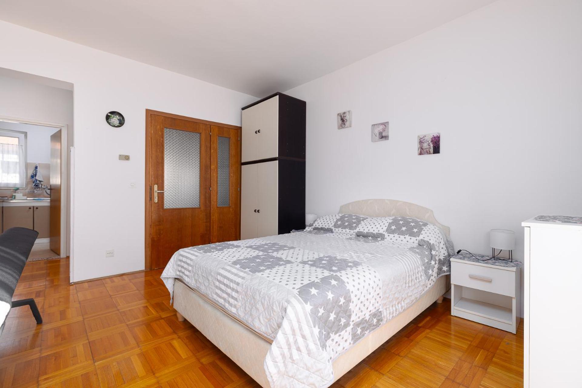Milo Apartment โปเรช ภายนอก รูปภาพ