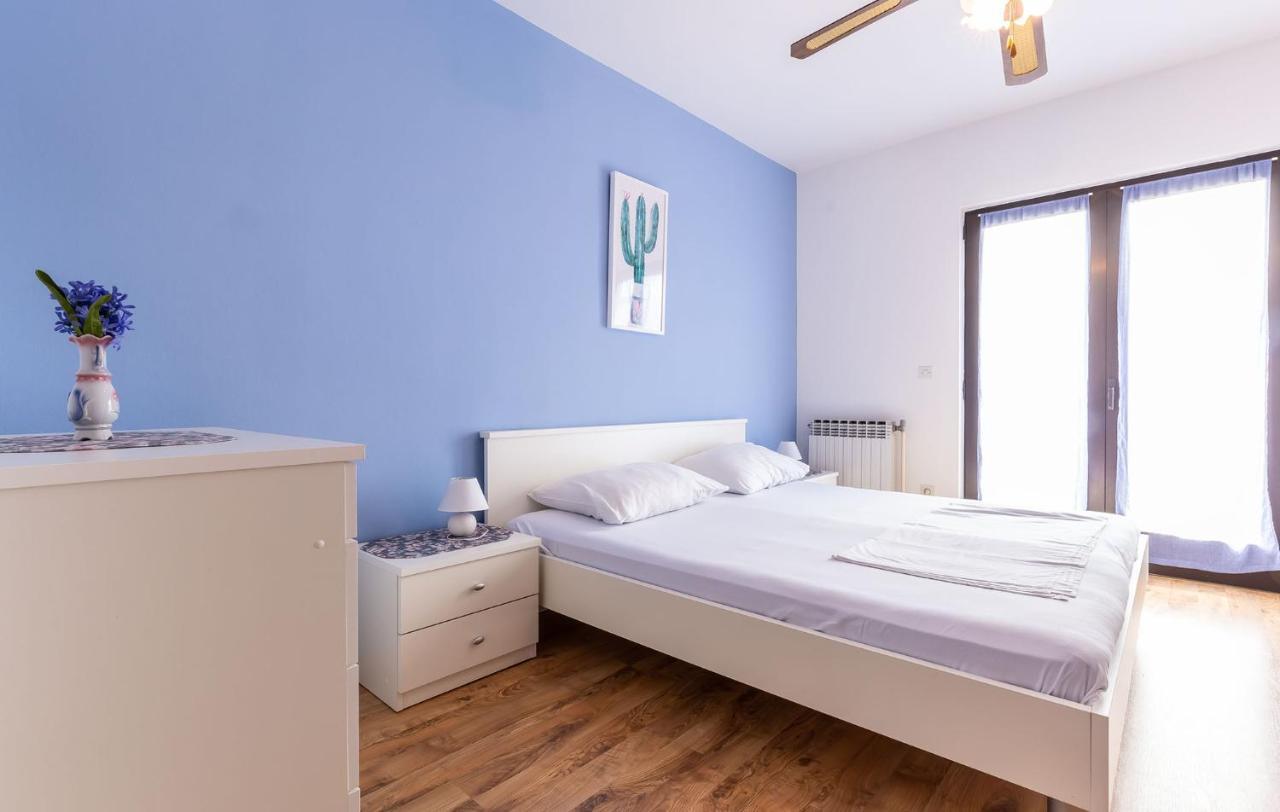 Milo Apartment โปเรช ภายนอก รูปภาพ
